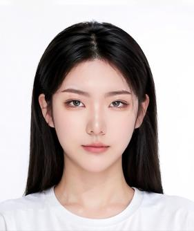 国际部部长：于 丹